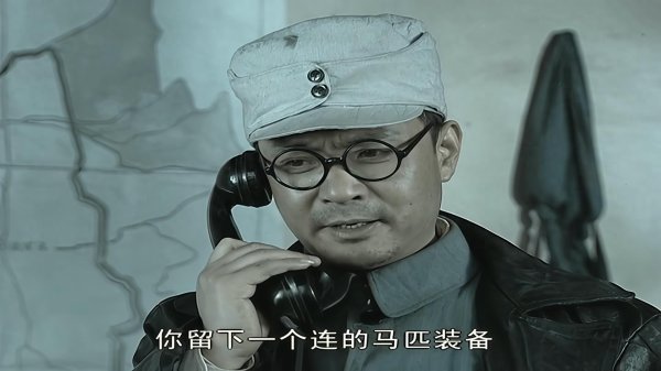 道正网  《亮剑》为什么旅长要打劫李云龙的骑兵营？因为386旅当时太穷了